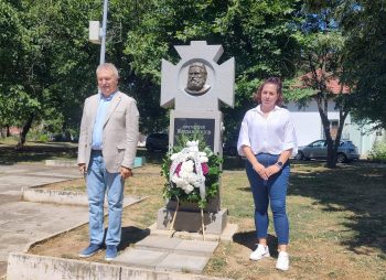 Паметник на протойерей Йордан Попов откриха в Монтана