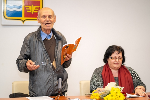 ������ ����� ��������� ���-����� �� ����������� ����� 