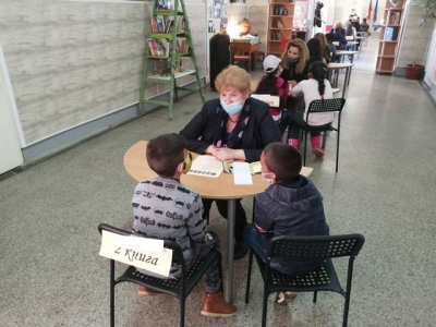 „Жива библиотека“ организираха в Бутан