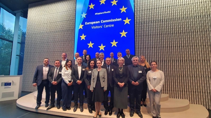 ������������� �� �������� �������������� �� �� ��������� � ������������ ������� 