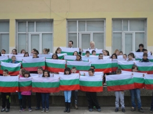 4 000 ��������� ������� ������� � ��������� ������ ����� �� 3 ����