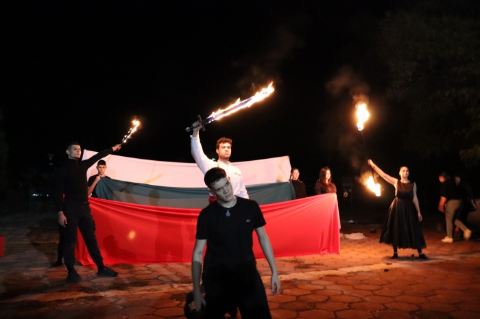 ������� � ���� �� ���������� � ������ ��� ����� � ��������