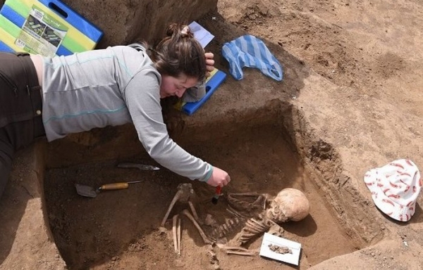 ���� �� 5000 ������ � ����� ������� � ������ � ����� ����