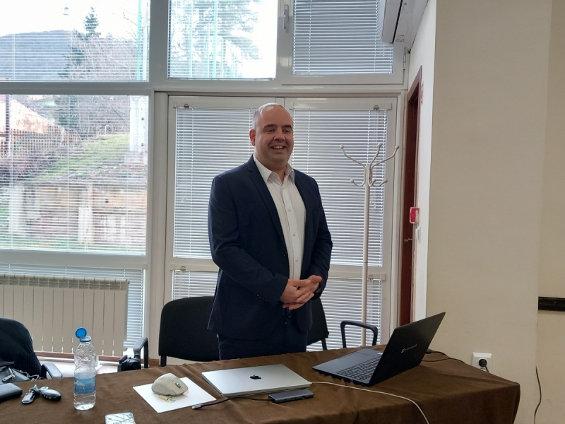 �������� �� ������ � ���� �� ����� ��� �� �� ���������� ��-�������