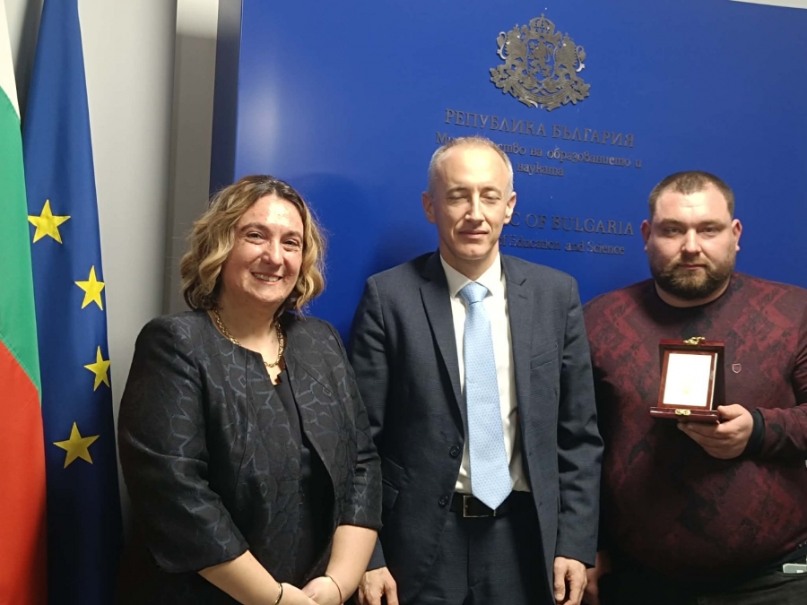 �������� �� ���� ������� ��� ��������� ������� �� ������� � �������� � �������