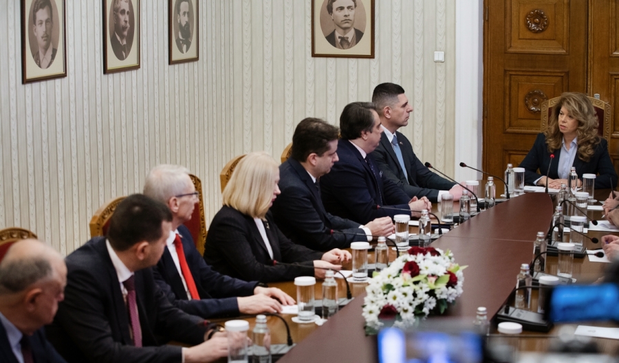 ������ ������: ���� ���������� ������� � ������������� ������������� �� ��������� ������� � ��������� ����� �������������� � ���