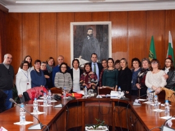 ����� ������� ���� ��������� �� 6 �������