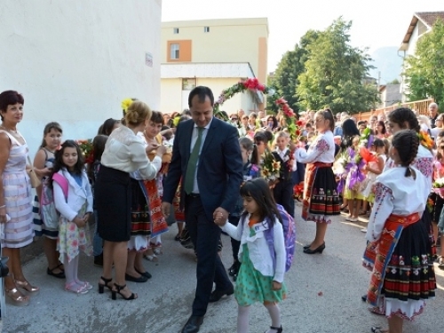 ����� ������� ������ ����������� � �������� ����