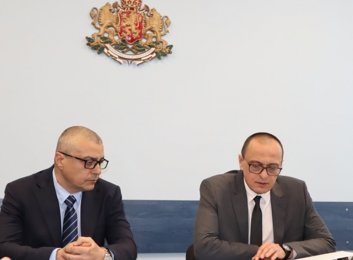 �������� ������ � ������ �������� �� ��������� ��� �����