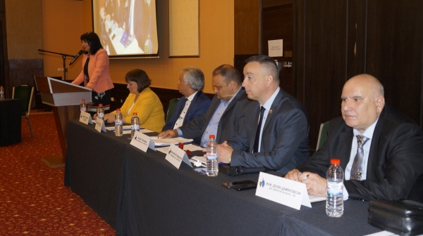 ������������� �� ������ � ����� �� ����� ����� � ������