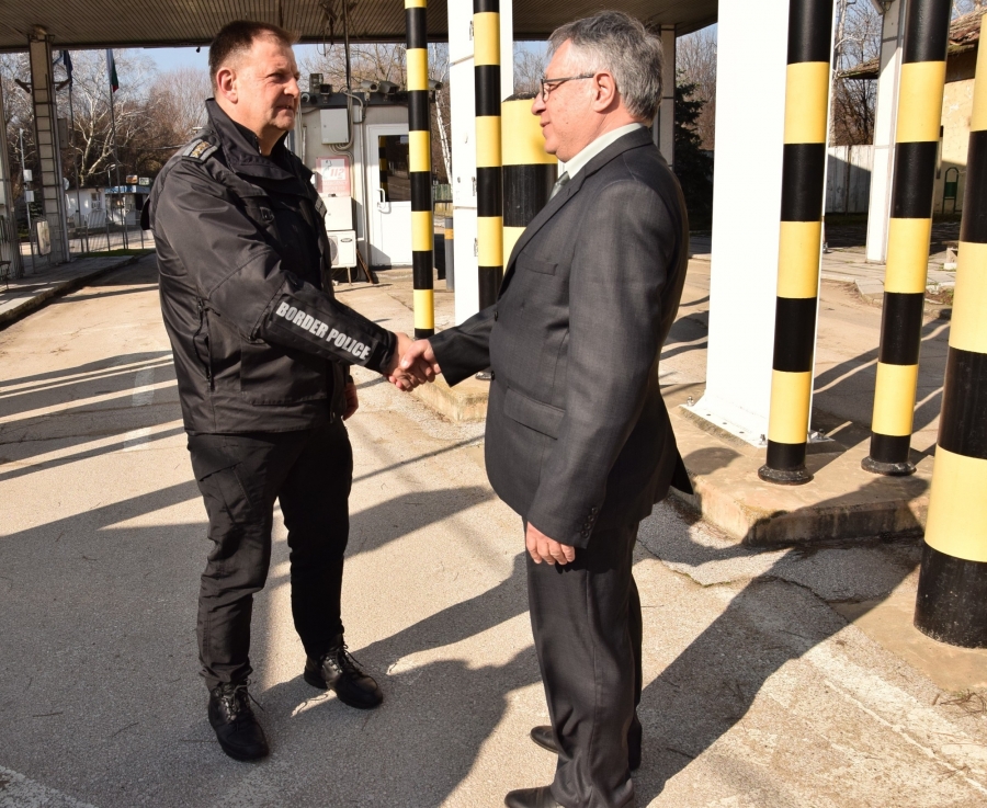 �������� ������� ������ �������� ����� 