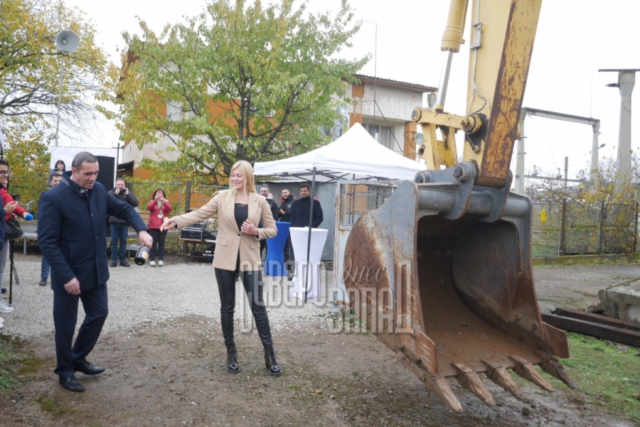 �������� ����� ������ �� ������ ���������� � ����������