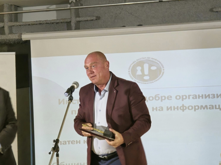 ���� � ���� 