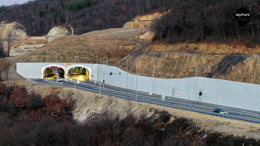 ����� � ���� ������� ��������� �� ���� ��������� � ������