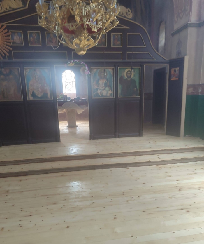 Обновиха църквата в Рогозен