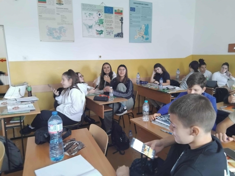 Еразъм дни се проведоха във врачанско училище