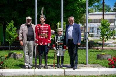 В Мездра почетоха паметта на Ботев