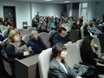 Кмет и експерти обсъдиха с врачани новите такси