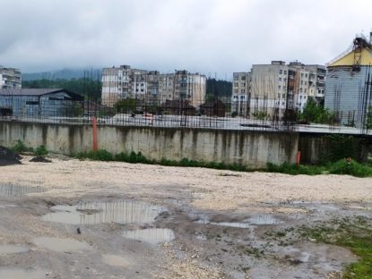 В момента обектът е в критично състояние.