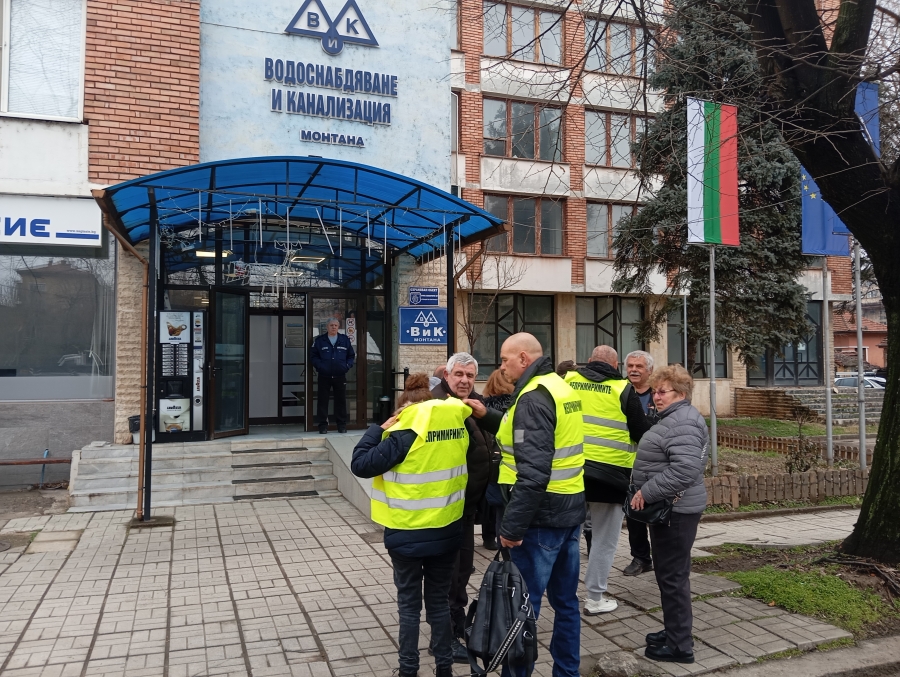 Жители на Буковец на среща с ръководството на ВиК-Монтана