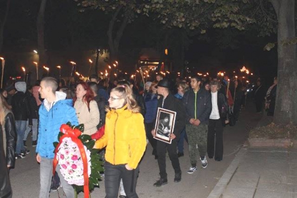 Факелно шествие и мотивиращи речи в Козлодуй