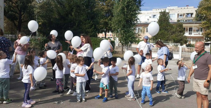 Деца пожелаха