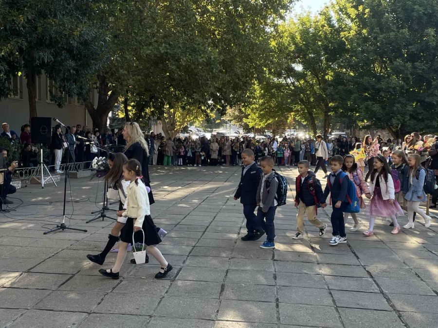 Над 2200 ученици влязоха в класните стаи в Козлодуй