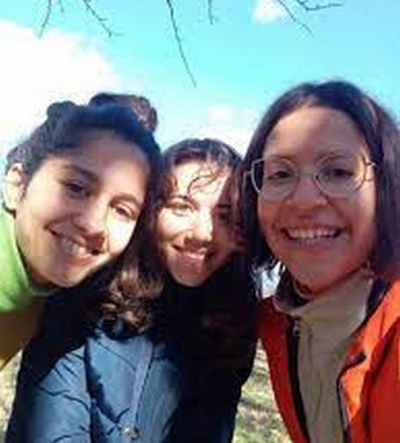 Наше село с оригинална указателна карта