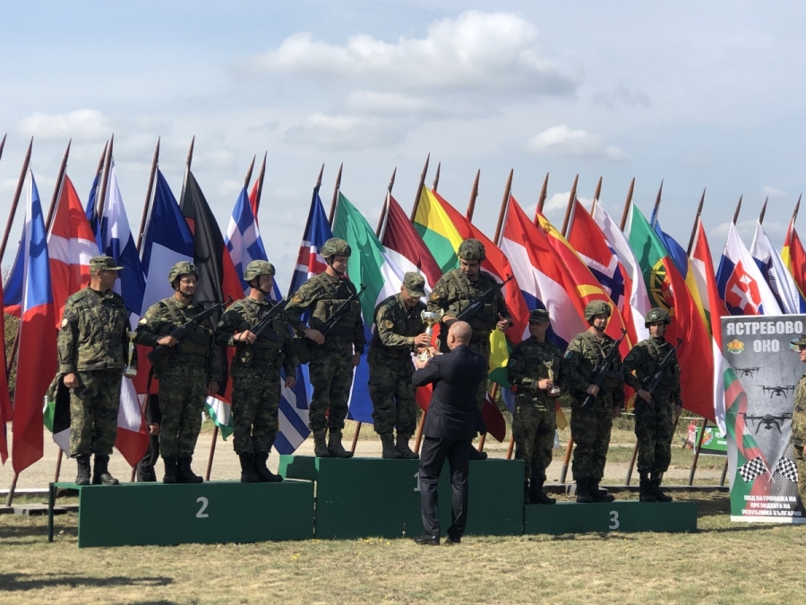 Наши военни участваха в състезание