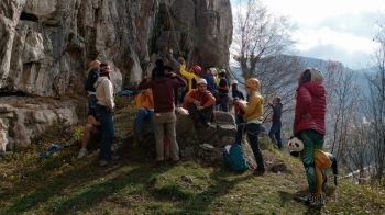 Íàä 200 àëïèíèñòè è òóðèñòè ñå âêëþ÷èõà âúâ ôåñòèâàëà „Àëïèéñêà ïîëÿíà“