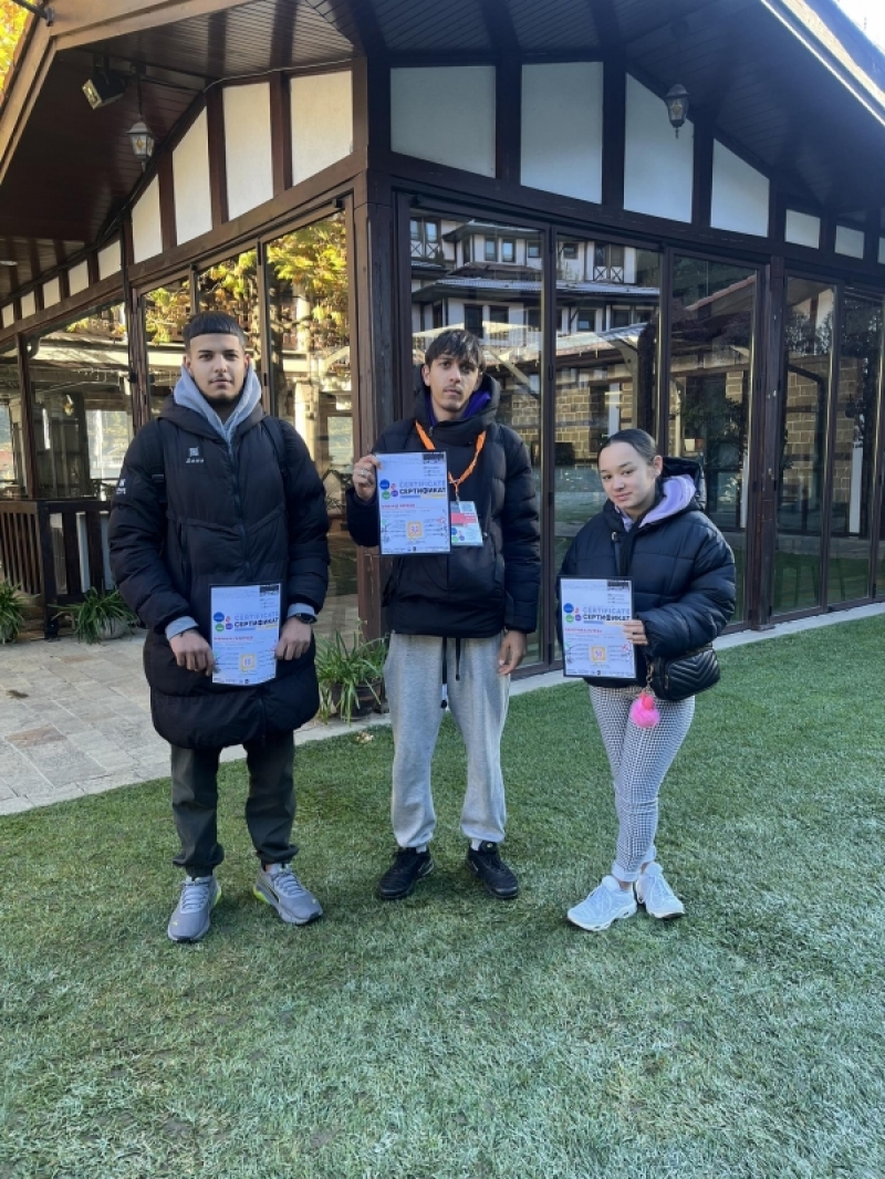 Младежи от гимназията в Георги Дамяново с достойно представяне на национално състезание