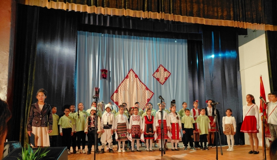 Училището в Горни Лом чества своята 175-годишнина с тържествен концерт