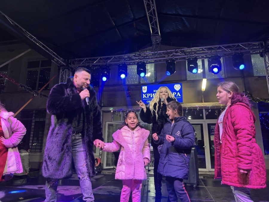 Двоен празник събра жители и гости в Крива бара