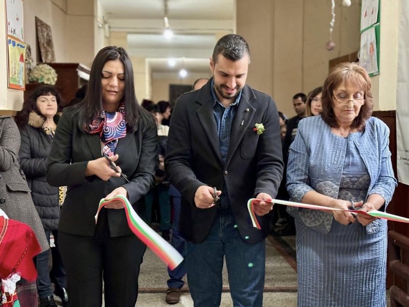 Откриха СТЕМ кабинет в училището в Софрониево