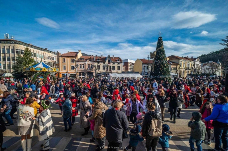 Враца се подготвя за посрещане на новата година и Сурвакарски празник