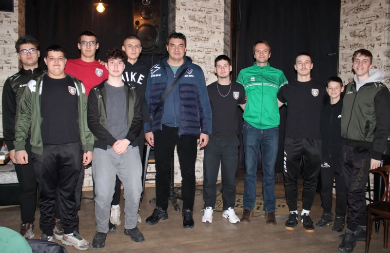 Владо Николов нахъса врачански спортисти