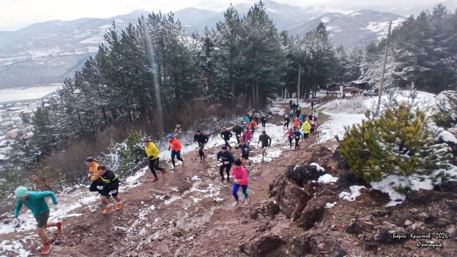 50 бегачи мериха сили в „Зверино рън 2026“