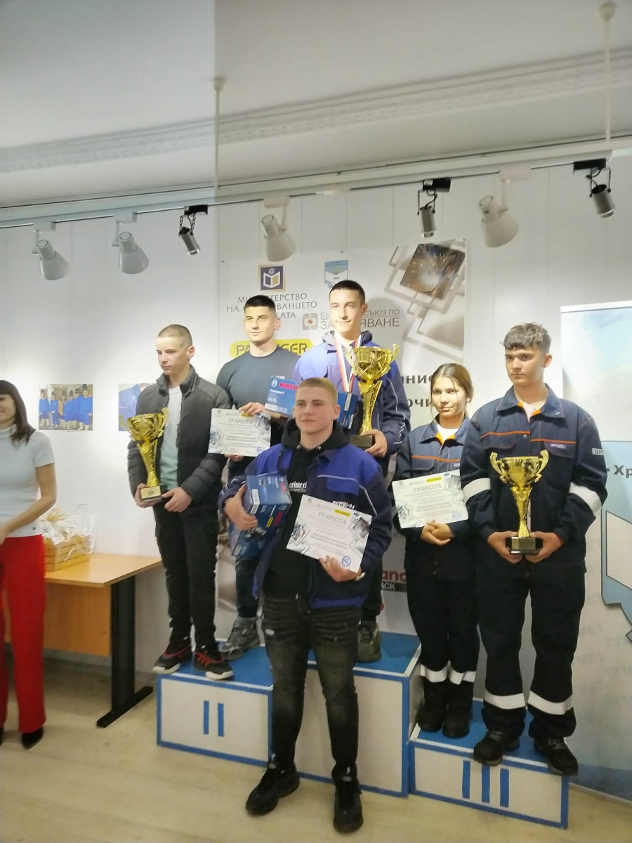 Национален успех за ПТГ „Н. Й. Вапцаров“ – Враца