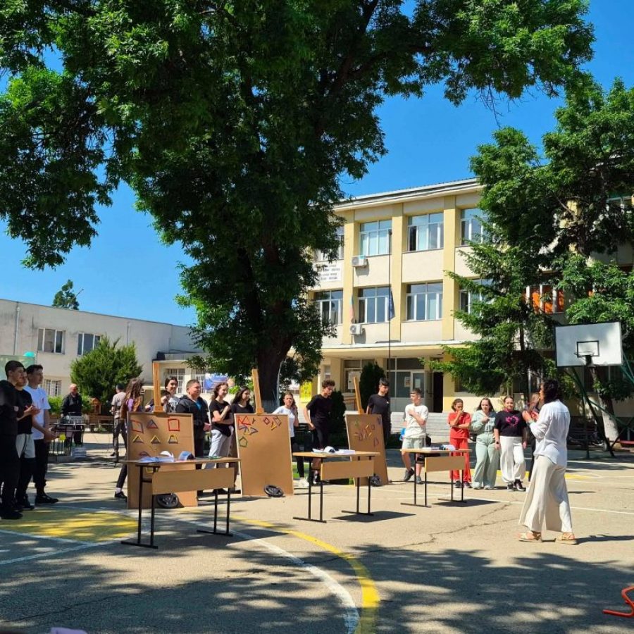 45 паралелки осмокласници приемат в Монтана