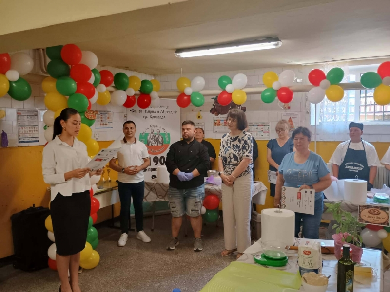 Ученици и Лападатов се впуснаха в битка за най-вкусна пица