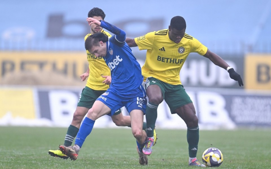 Монтана не успя срещу 10 от Добруджа