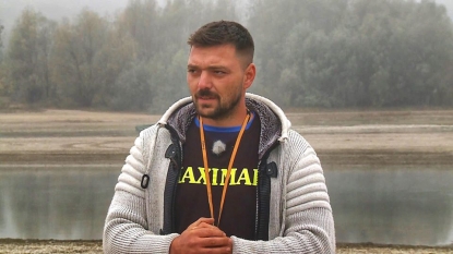 Продуцент на реалитито е звездата от "Фермата" - Димитър Господинов.