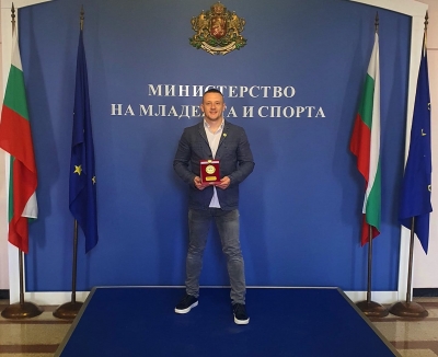 Над 100 кикбоксьори на държавно в Козлодуй