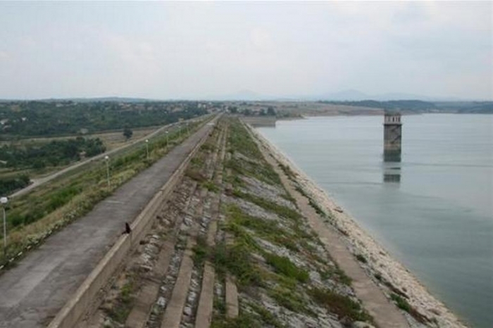 Язовир Среченска бара е до максимума си