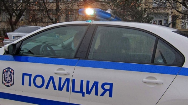 Крадци задигнаха кола и 250 евро от къща във Врачанско