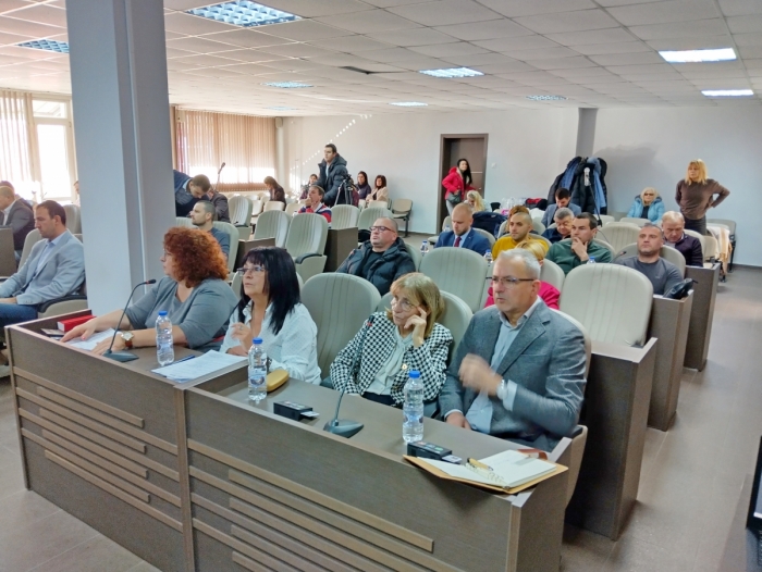 Модернизират автопарка на Община Враца