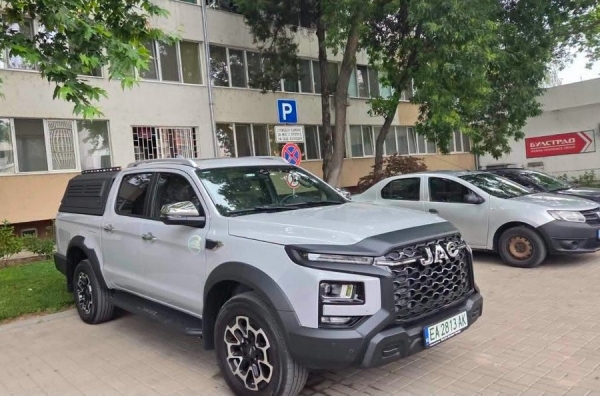 Нов електрически автомобил ще подпомага социалните екипи в Козлодуй