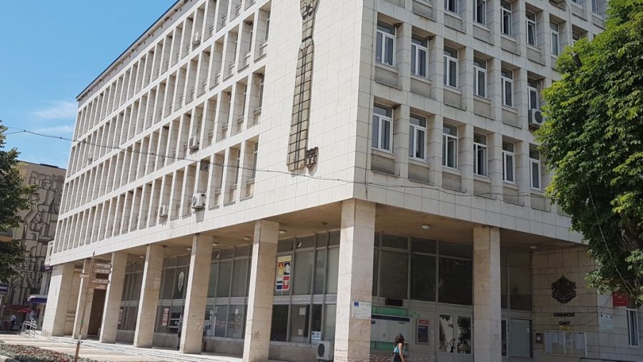 Община Мездра обявява търг с явно наддаване за продажба на имот в Брусен