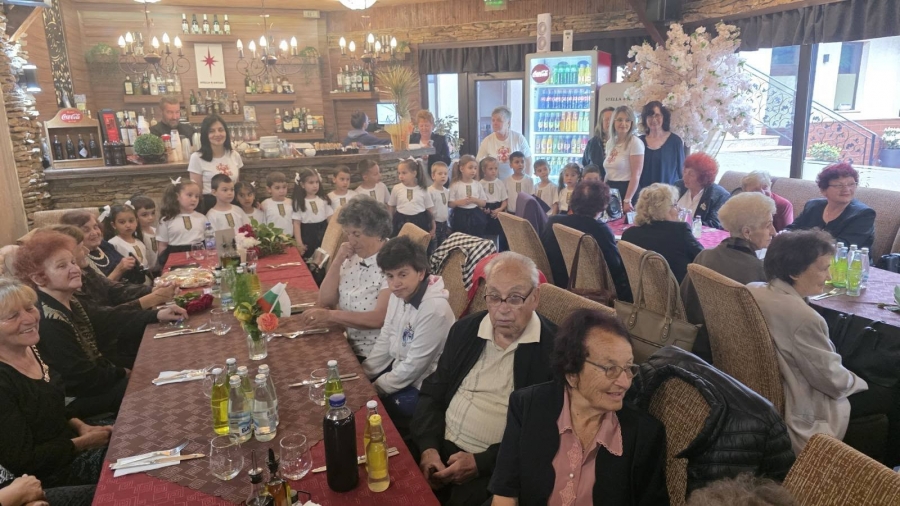 Сдружение „Народен будител“ почете делото на светите братя Кирил и Методий