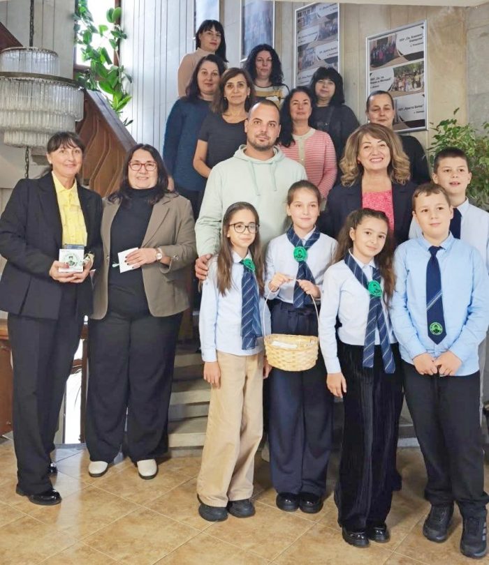 Третокласници от Враца изненадаха екипа на РУО